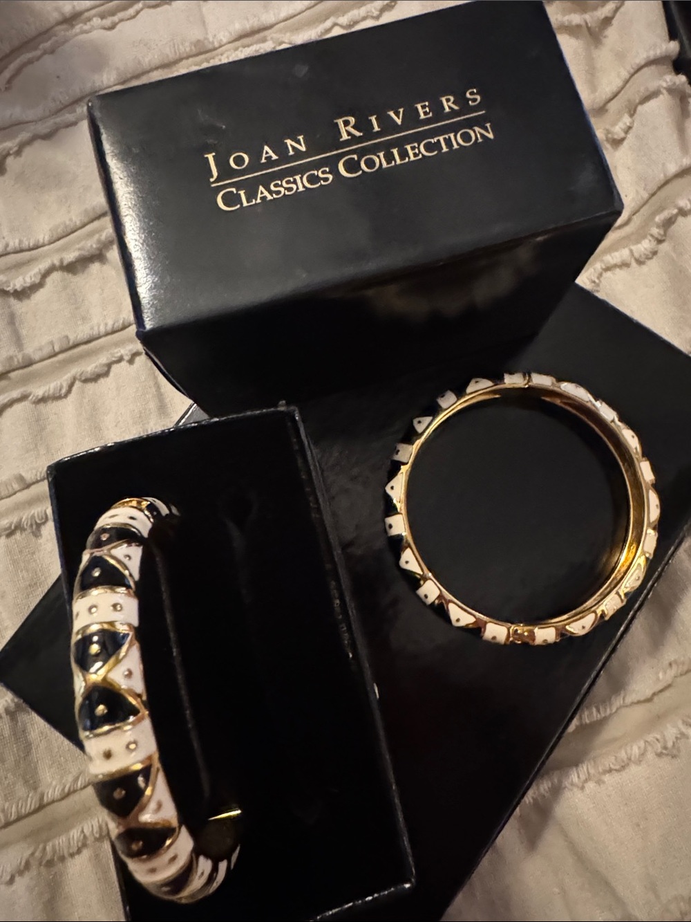 Vintage NWT Joan Rivers Black, White and Gold Enamel Bangle Bracelet Set